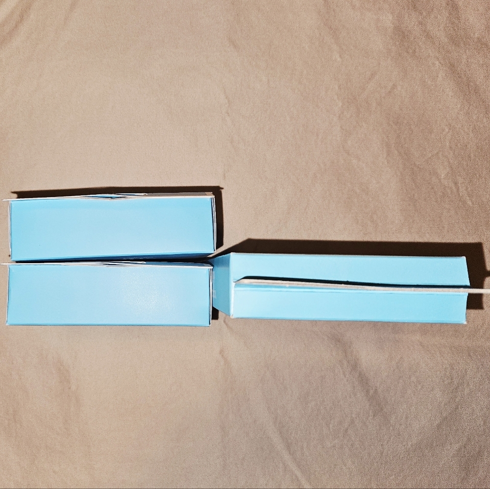 Gillette Venus Smooth 3 Blade Razor Bundle - Picture 7 of 7